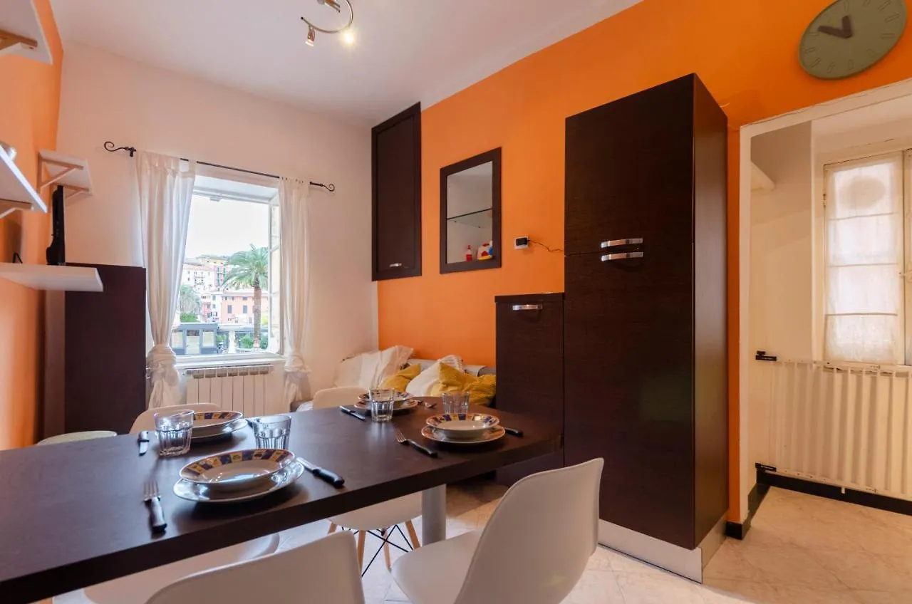 Altido Apt For 5, Close To 2 Beaches In Sestri Levante Apartment